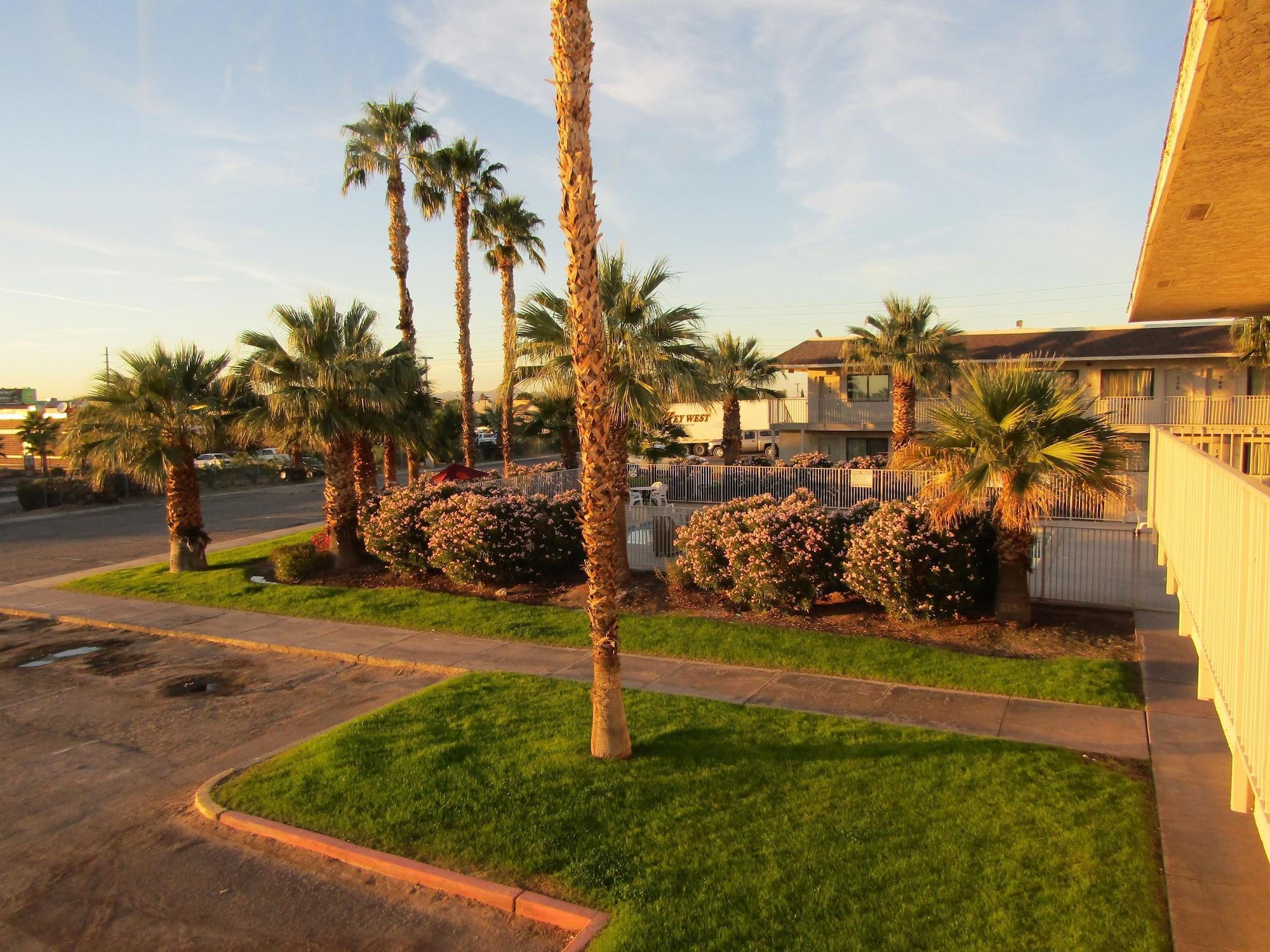 Budgetel Inn & Suites Yuma Exterior foto